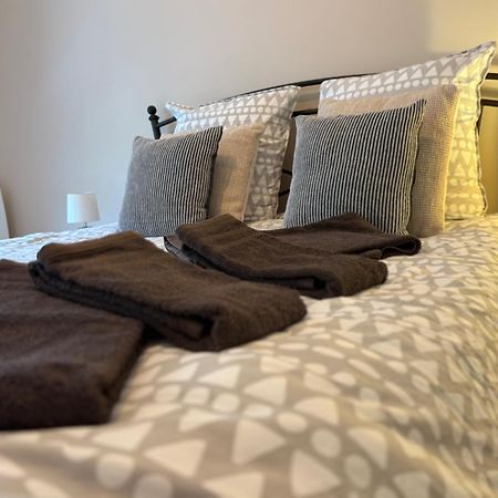 Parking Prive Gratuit, Balcon, 2 Chambres Clermont-Ferrand Exterior photo