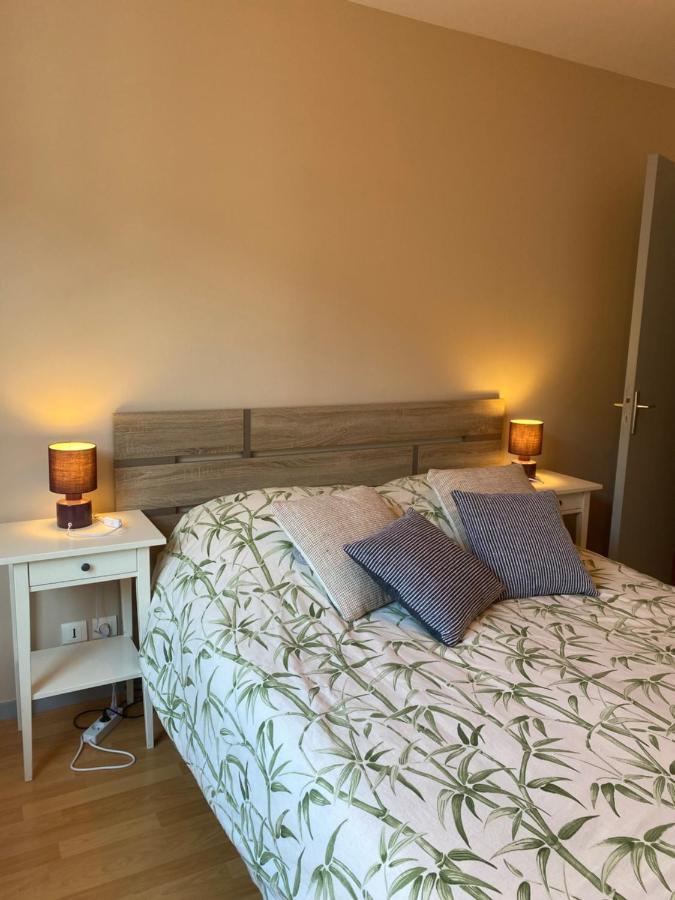 Parking Prive Gratuit, Balcon, 2 Chambres Clermont-Ferrand Exterior photo