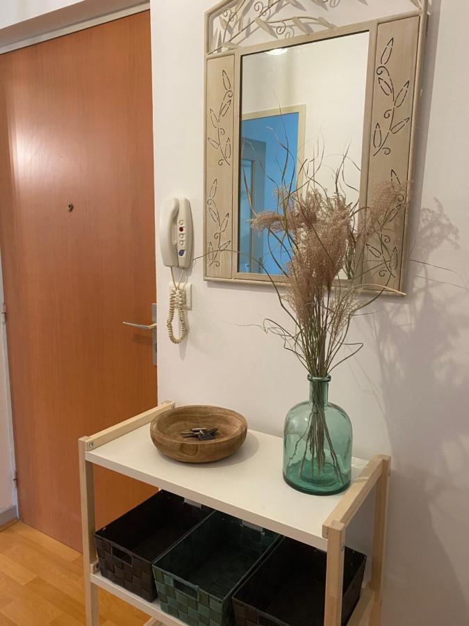Parking Prive Gratuit, Balcon, 2 Chambres Clermont-Ferrand Exterior photo