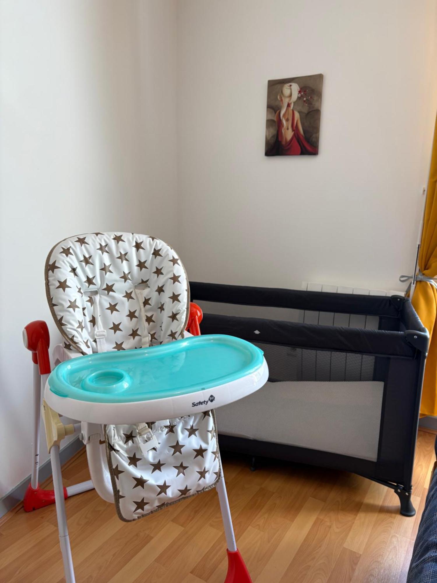 Parking Prive Gratuit, Balcon, 2 Chambres Clermont-Ferrand Exterior photo
